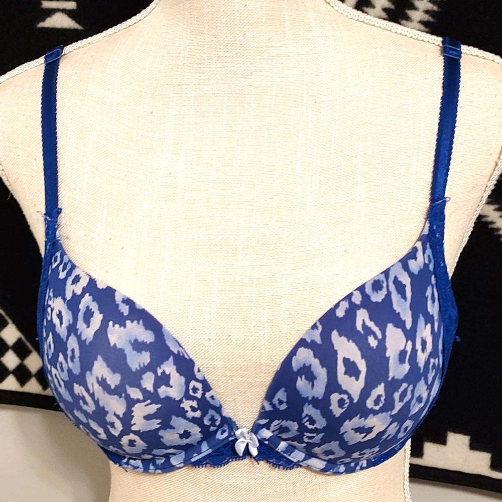 💙 Vintage UC Victoria's Secret Dream Angels Push Up Underwire Bra, Blue Cheetah